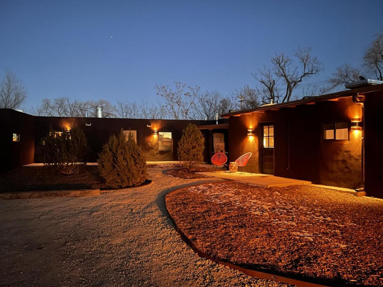 La Dea - Entire Boutique *